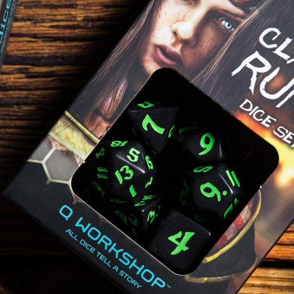 Classic Runic Black & green Dice Set